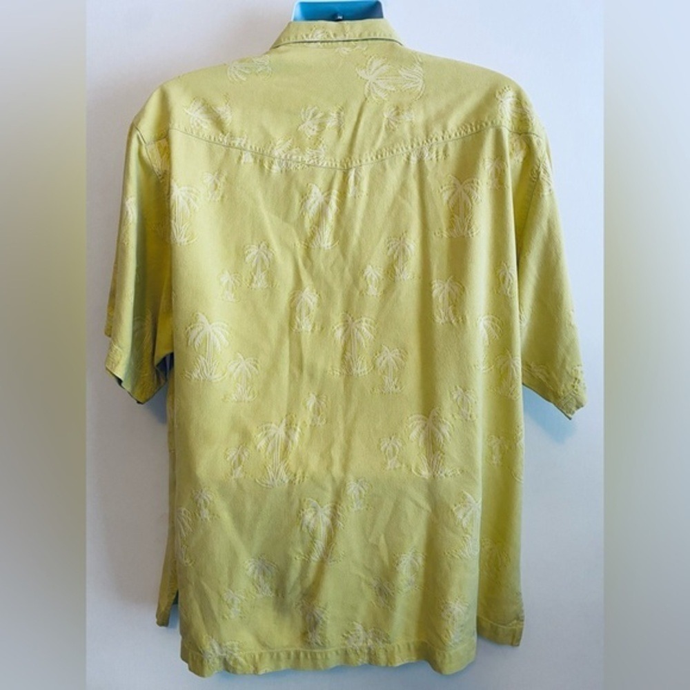 Vintage Tommy Bahama 100% Silk Hawaiian Shirt Tropical Vacation Cruise Palm Tree - Picture 7 of 14